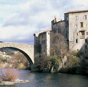 Vieux pont du Vigan - 12ème siècle
