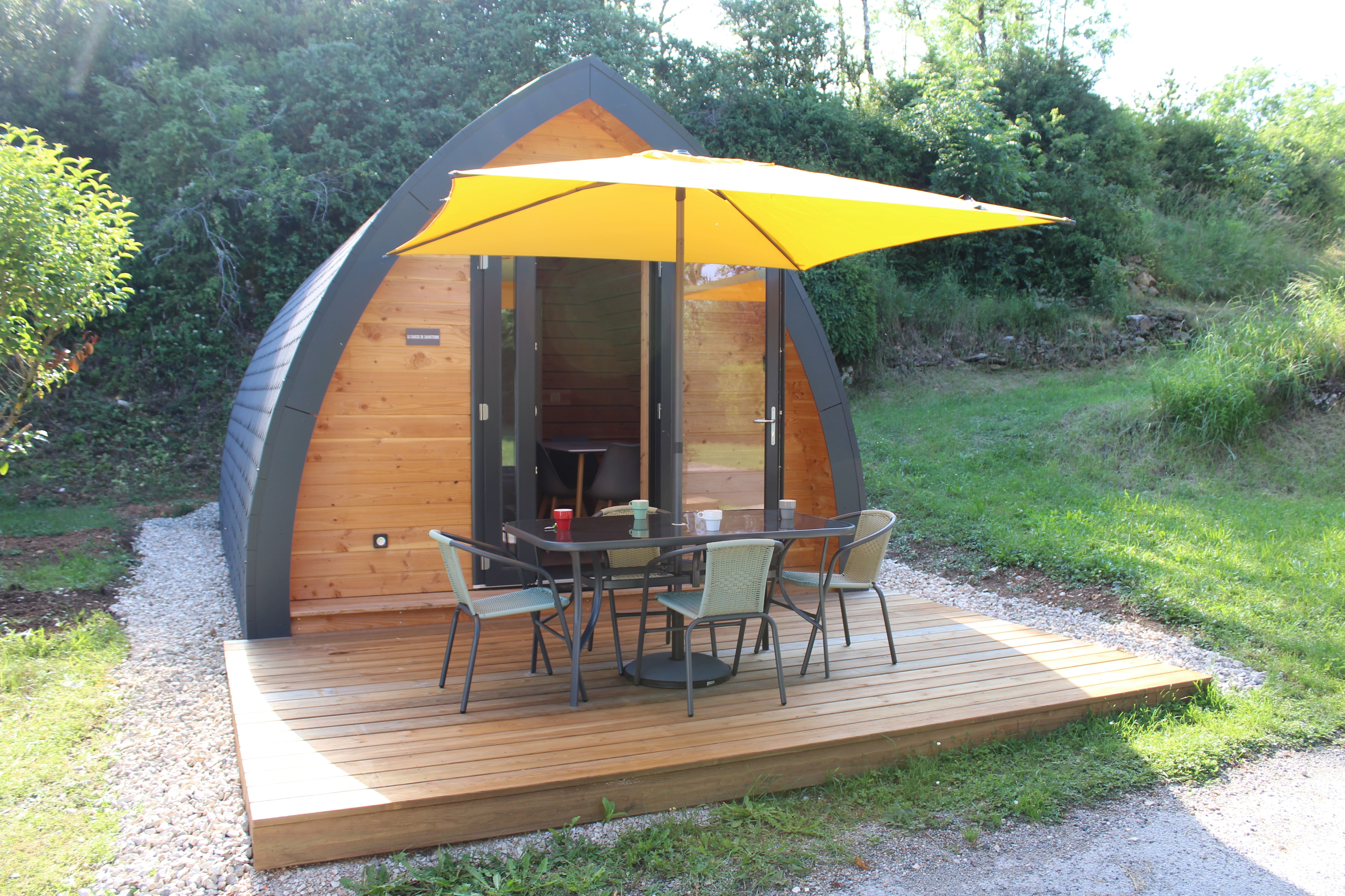 Camping aux portes du Sauveterre